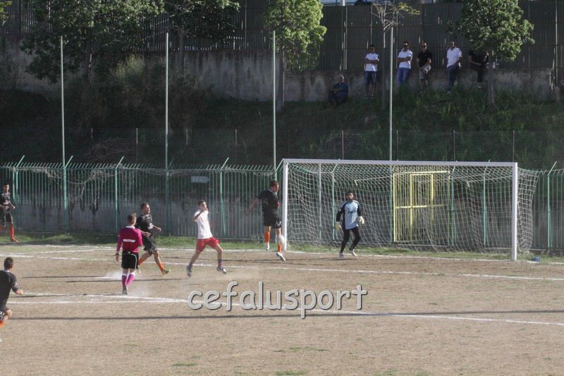 121006 sport 122_tn.jpg